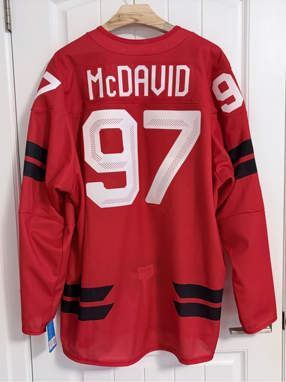 BNWT Authentic Bauer 2026 Olympics Canada Connor McDavid Semi Pro Jersey Size 56